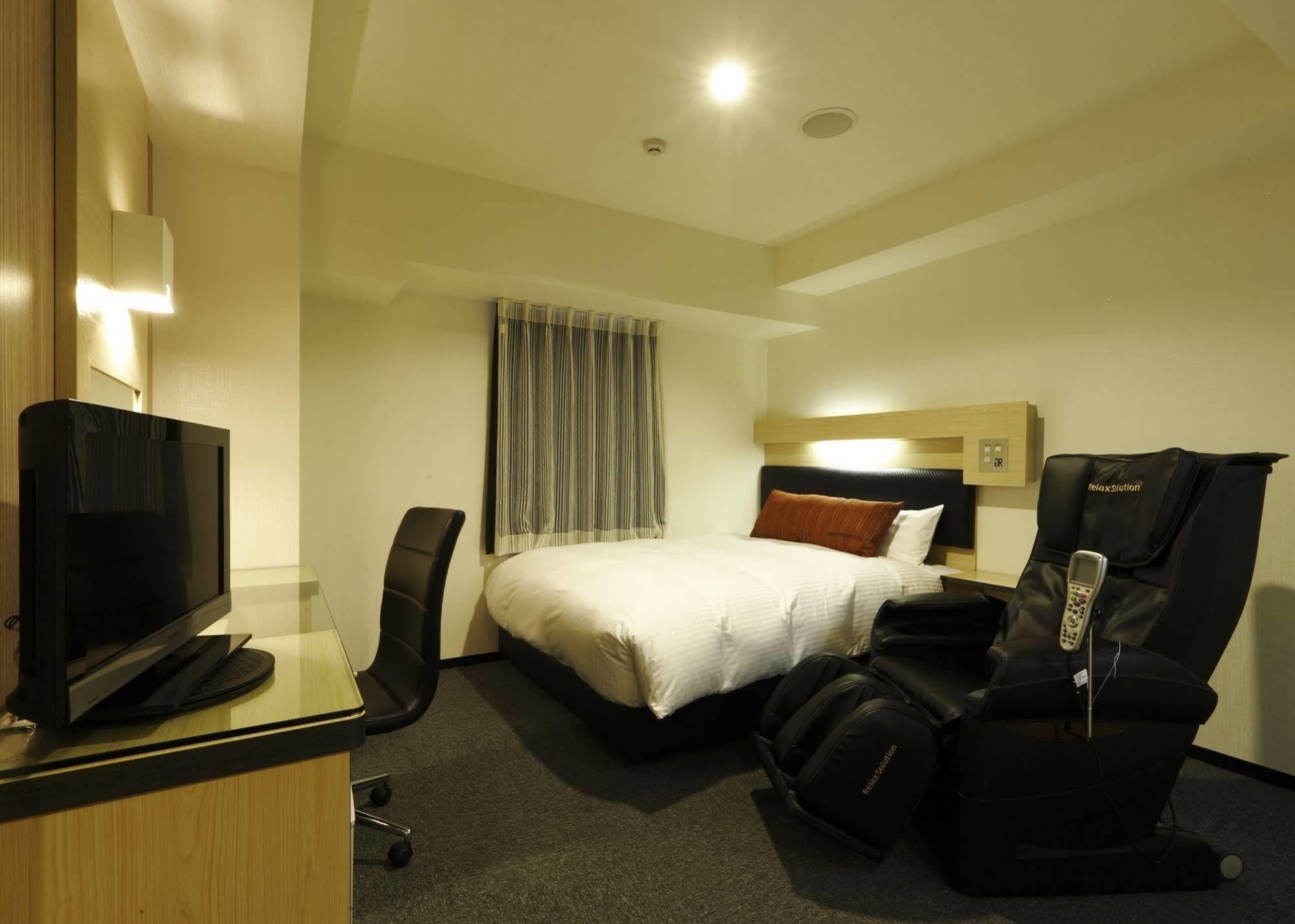 Green Rich Hotel Osaka Airport Ikeda  Dış mekan fotoğraf
