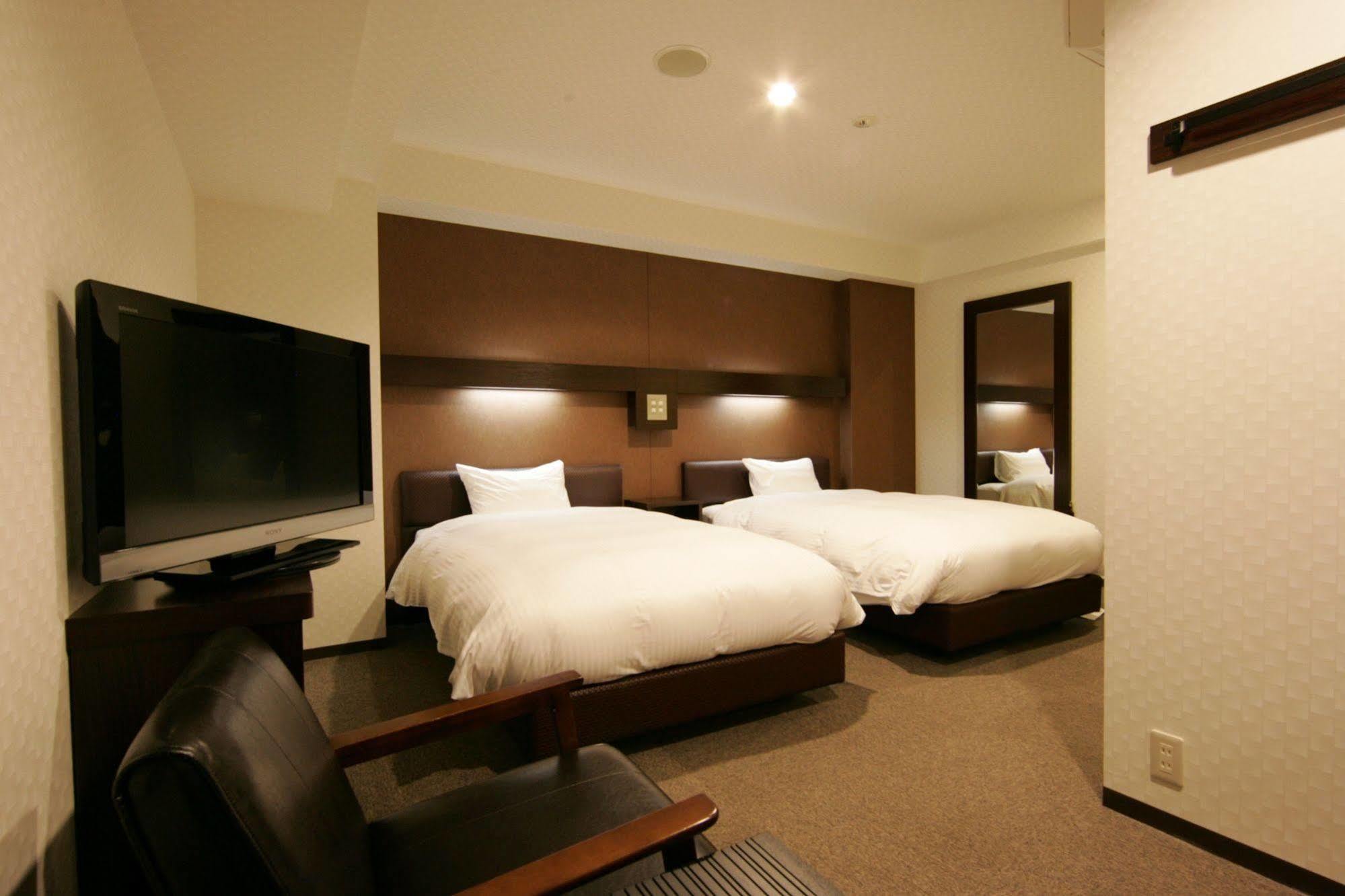 Green Rich Hotel Osaka Airport Ikeda  Dış mekan fotoğraf